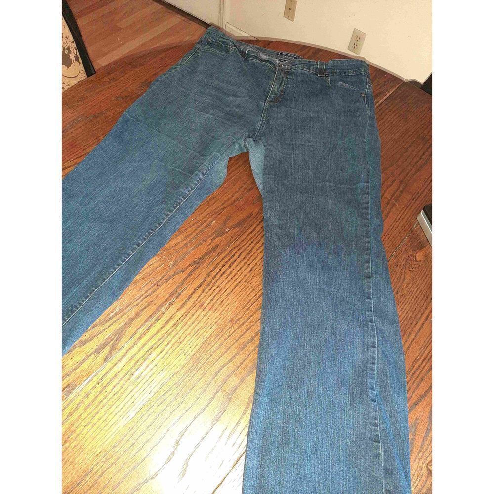 Size 20 Charter Club Curvy Bootcut Denim Blue Jeans- READ